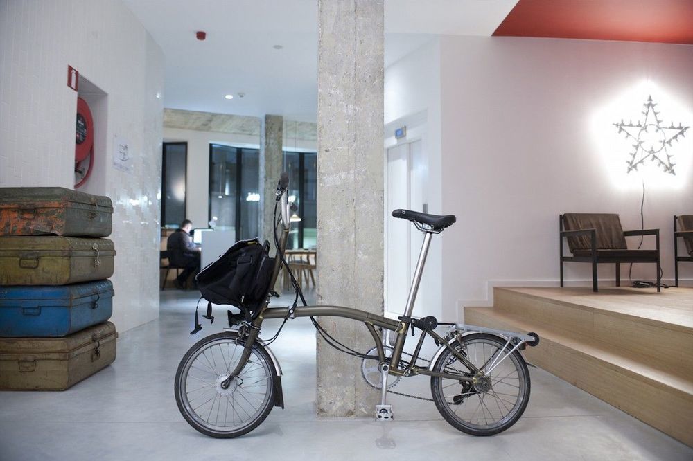 9Hotel Central Brussels Dalaman gambar